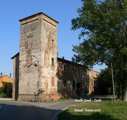 Caselle Landi (Lodi, Italy). Castle. West corner. 2007