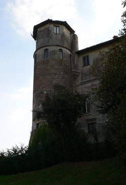 Castiglione dAdda (Lodi, Italy). Castle (Pallavicino-Serbelloni Castle). East tower. 2007