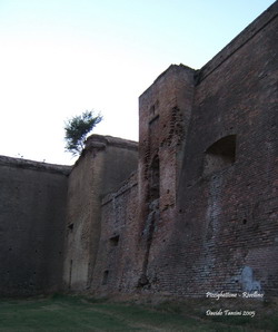 Pizzighettone (Cremona, Italia). Rivellino. Fianco Sud-Ovest. 2005