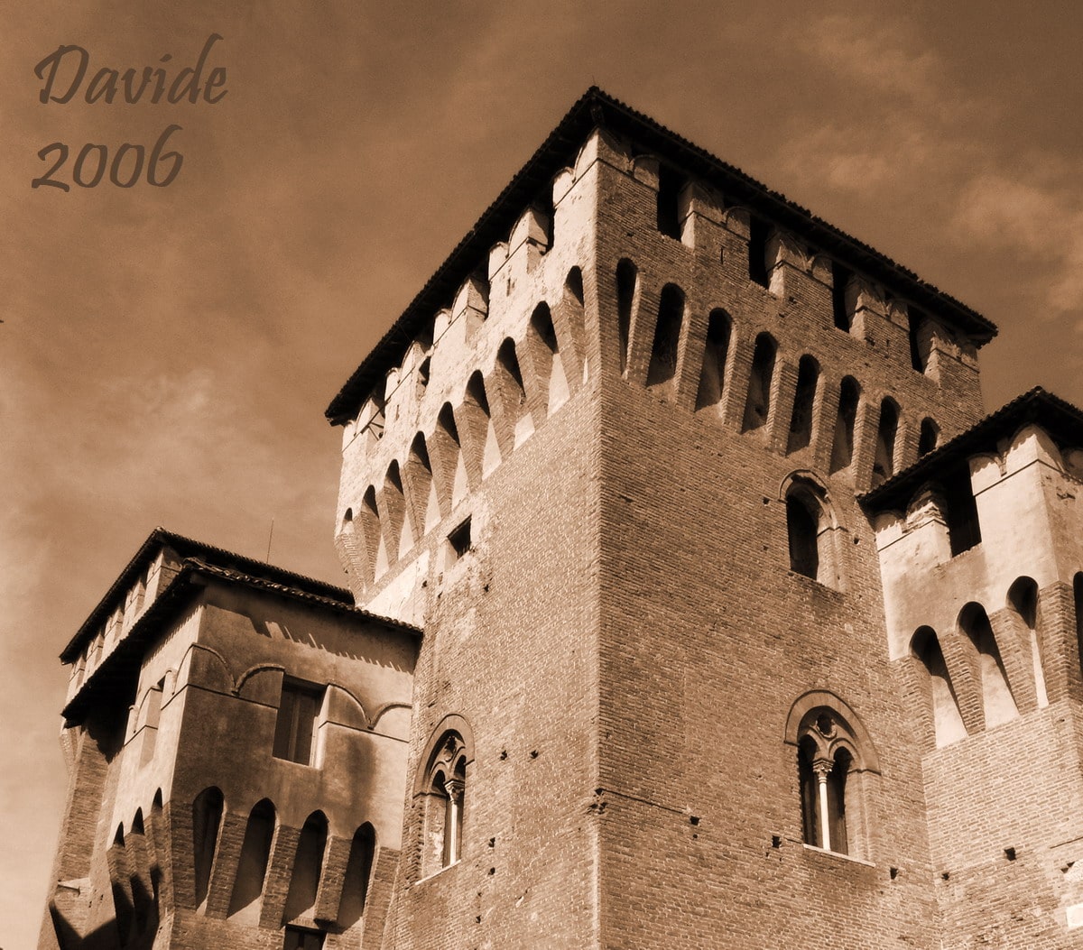 Mantova (Lombardia – Italia). Castello di San Giorgio: angolo Sud-Est. Davide Tansini. 2006. Fotografia digitale